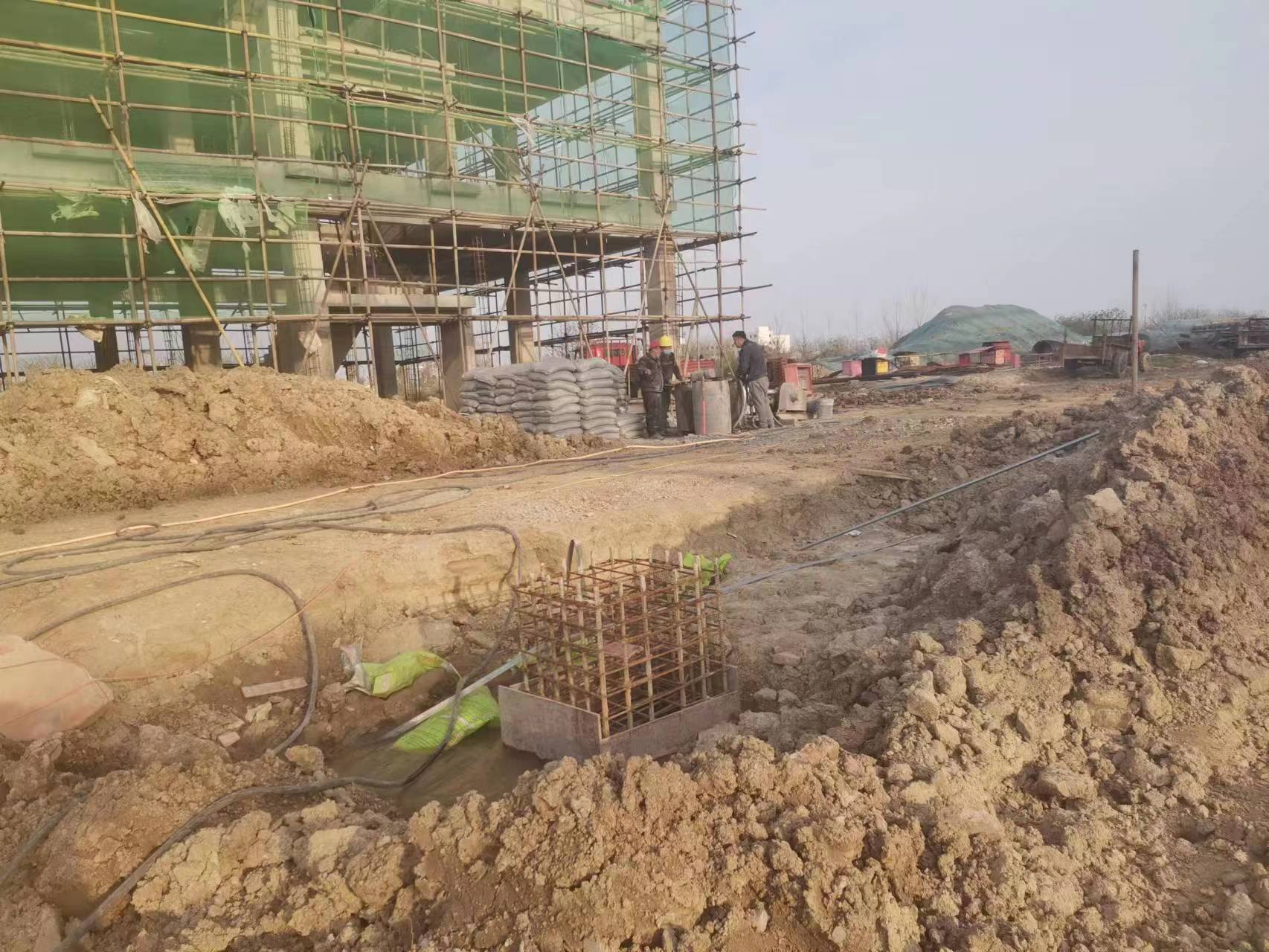 荔城当桥梁出现裂缝的时候应该及时加固修补